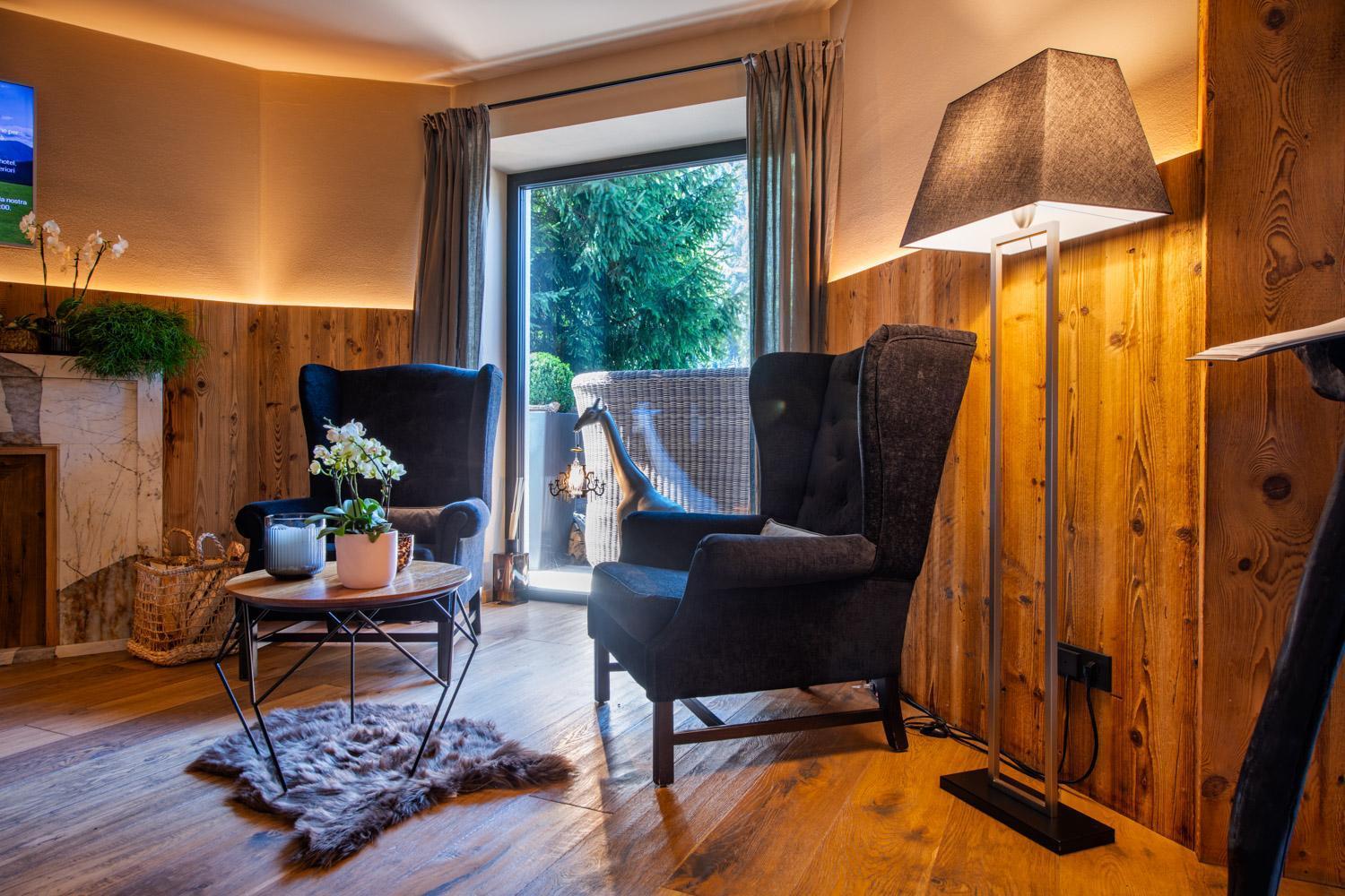 Hotel Montchalet Ortisei Exterior photo