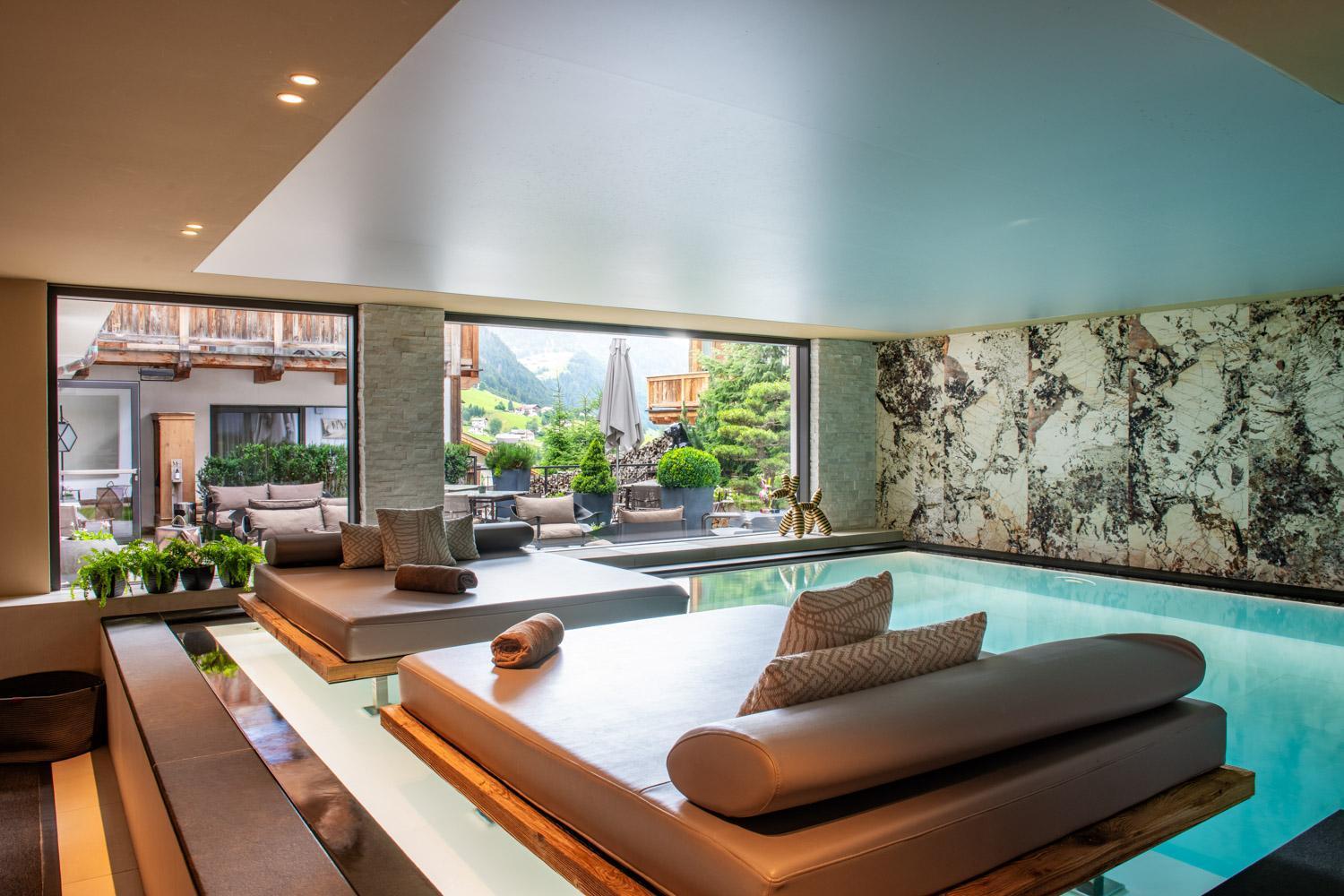 Hotel Montchalet Ortisei Exterior photo