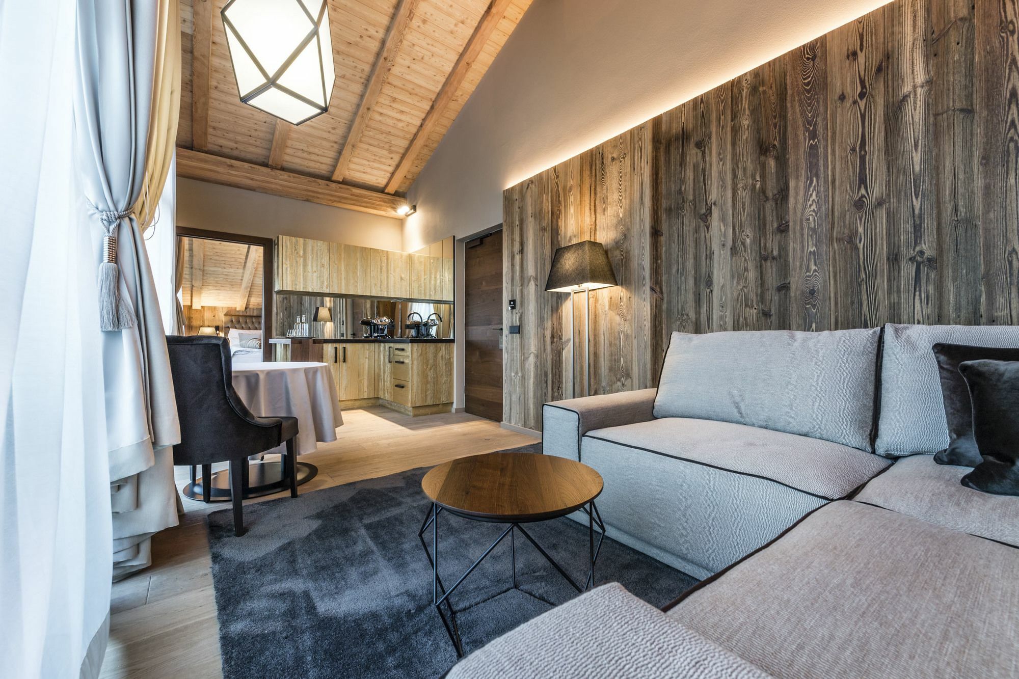Hotel Montchalet Ortisei Exterior photo