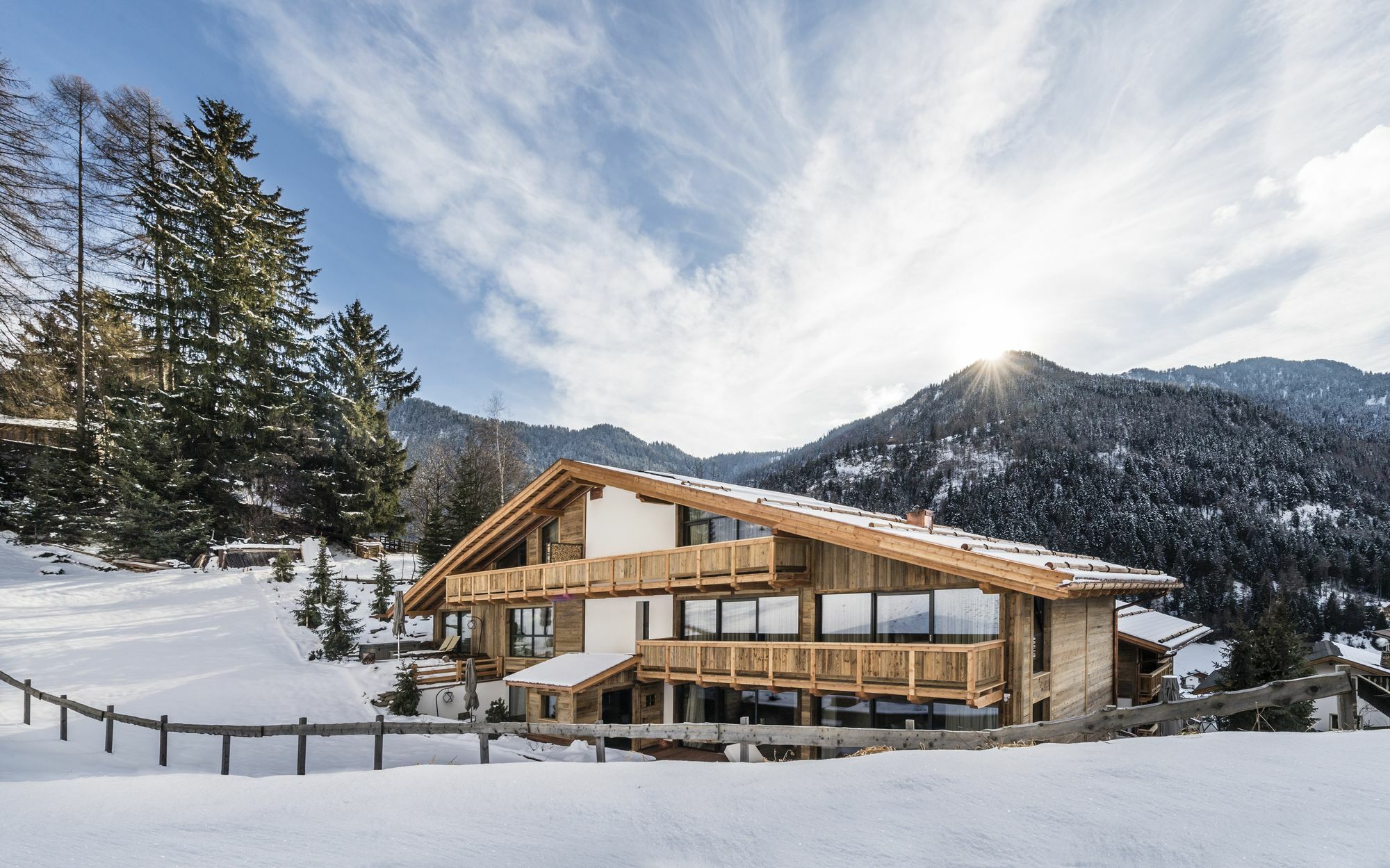 Hotel Montchalet Ortisei Exterior photo